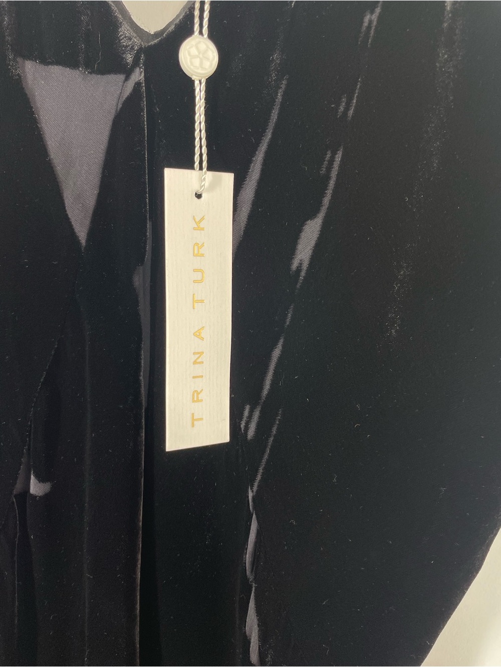 Trina Turk Black Silk Blend Cold Shoulder V Neck Midi Dress Size 0 Quiet Luxury - Picture 9 of 16